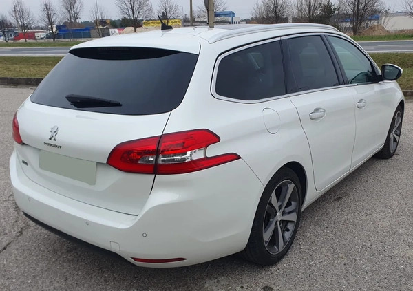 Opel Insignia cena 24500 przebieg: 209000, rok produkcji 2011 z Lublin małe 92